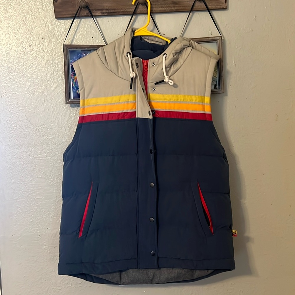 Unisex Epic Fader Puffer Hooded Vest
